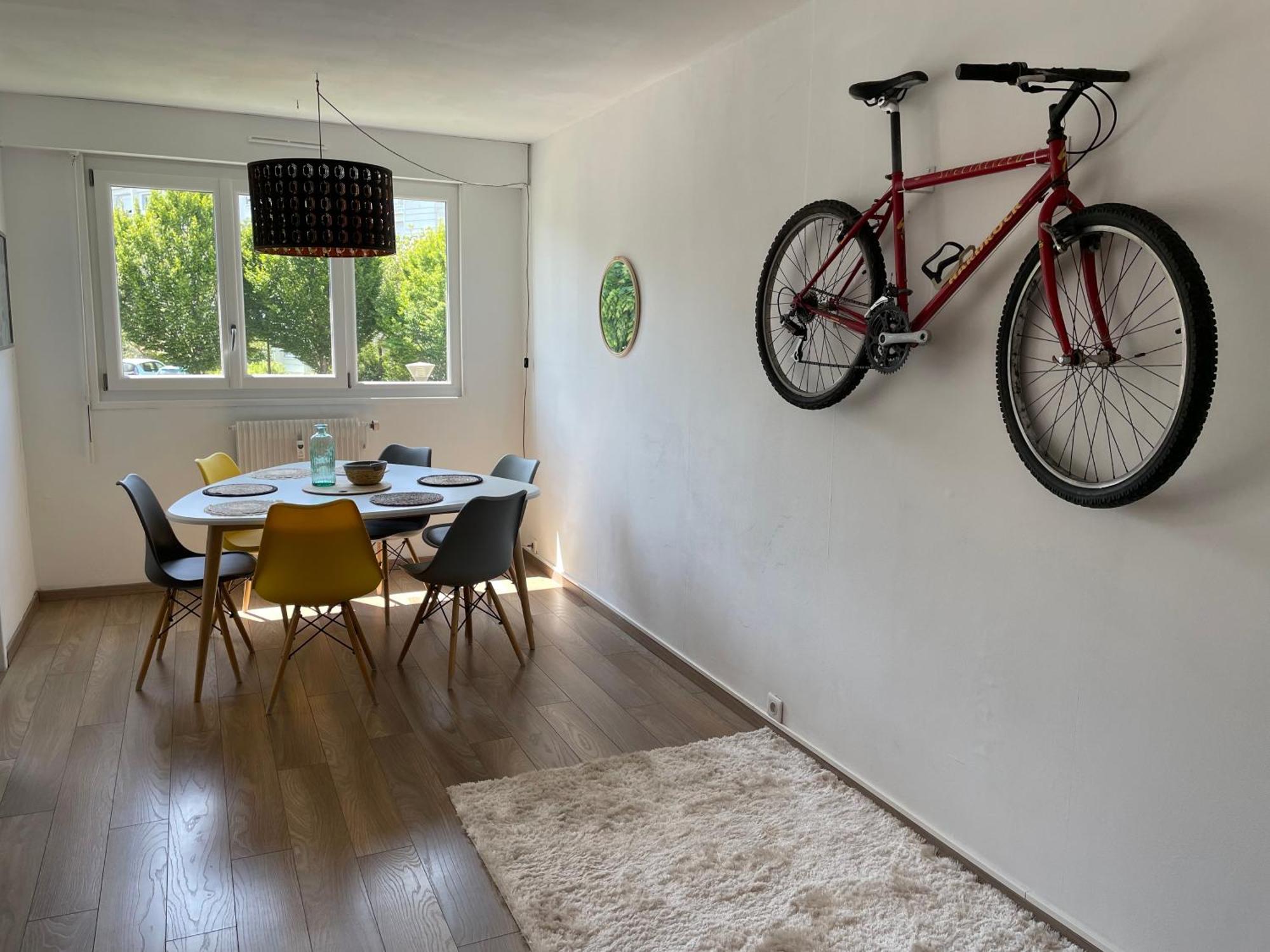Chaleureux Appartement. דינאן מראה חיצוני תמונה